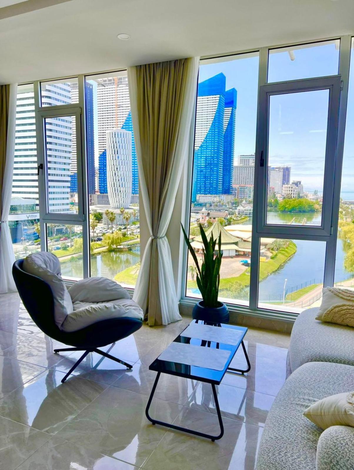 Apartment Magnolia Rustaveli 62 Batumi Exterior foto