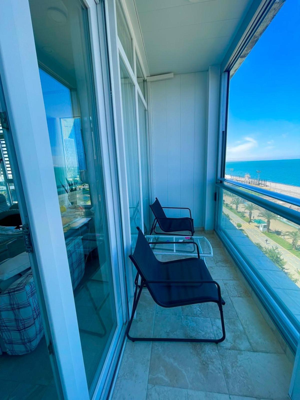 Apartment Magnolia Rustaveli 62 Batumi Exterior foto